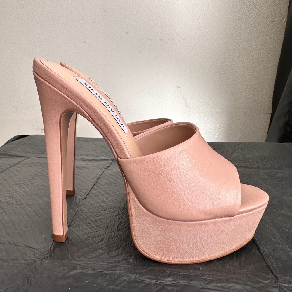 Steve Madden Women's Pink High Heel Platform Shoes